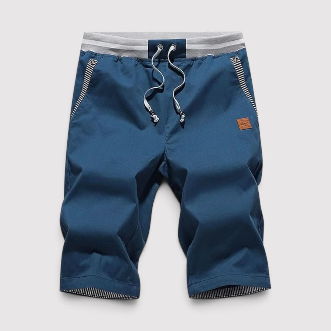 SANDRO 通気性抜群のドローストリングショーツ