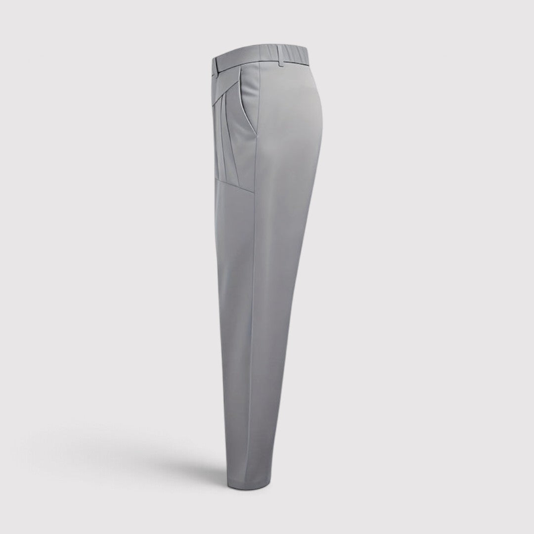 WILCOX 軽量プリーツ入りテーパードパンツ