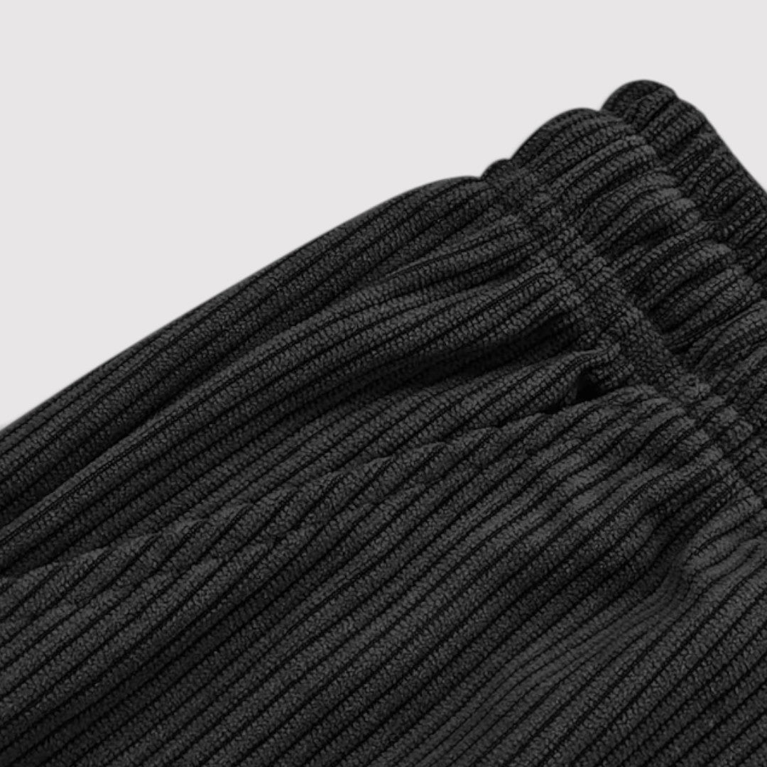 DREVER 通気性抜群のドローストリングショーツ