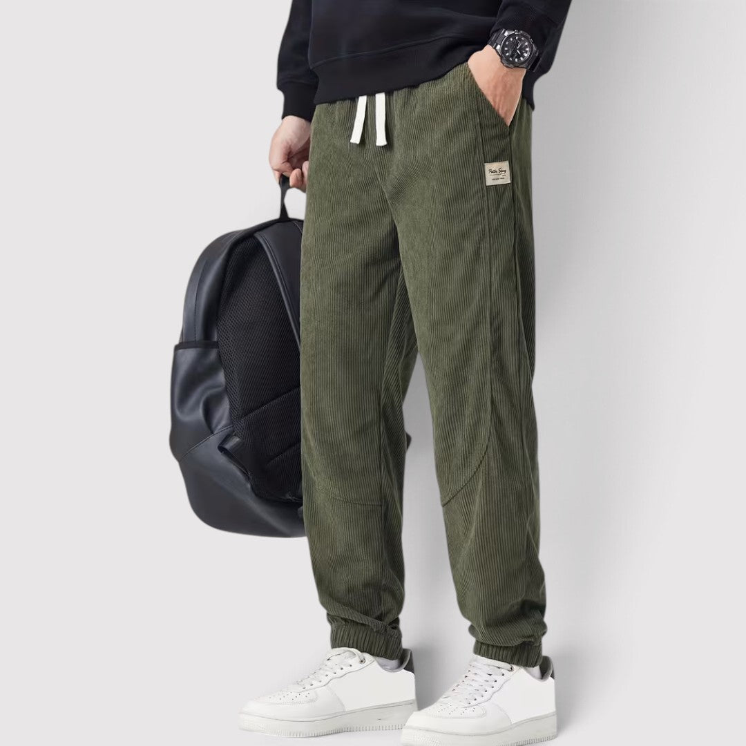 TRAVEON 軽量コーデュロイパンツ