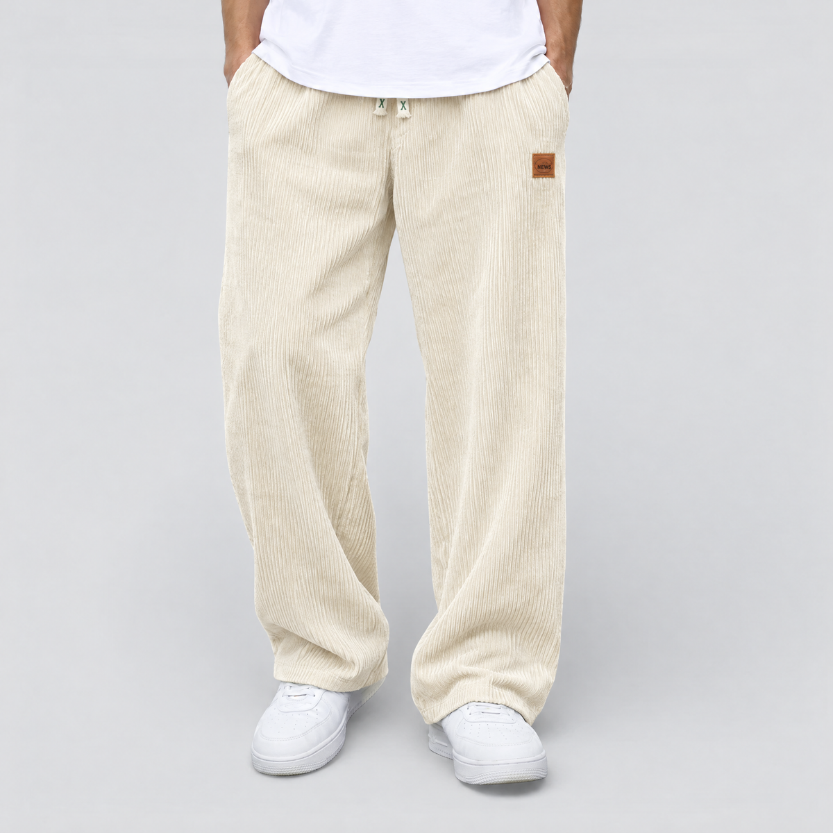 CAEL コーデュロイパンツ ベージュ 正面
