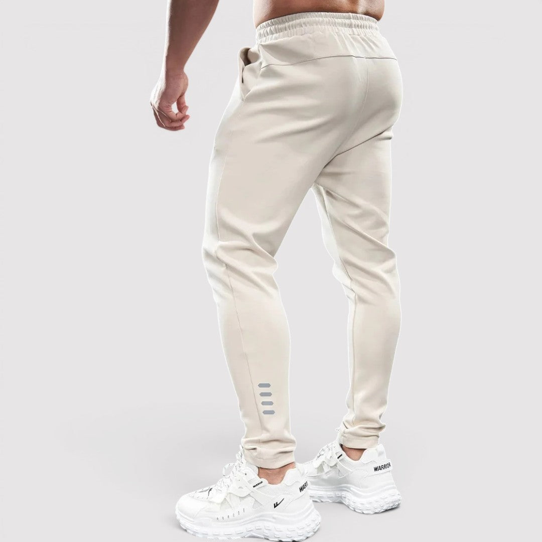 CERO 通気性のあるストレッチパンツ