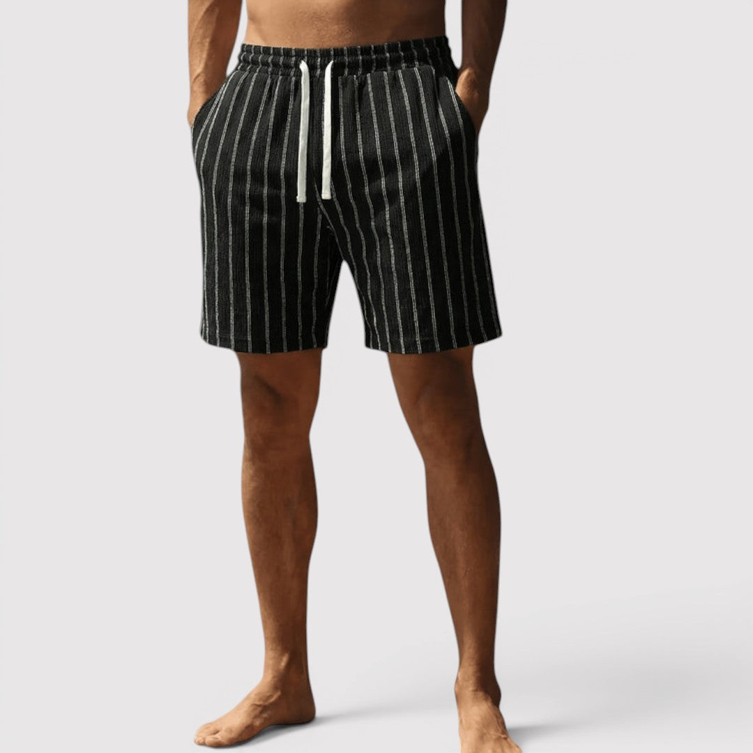 MARNIX 通気性抜群のストライプ柄ショートパンツ