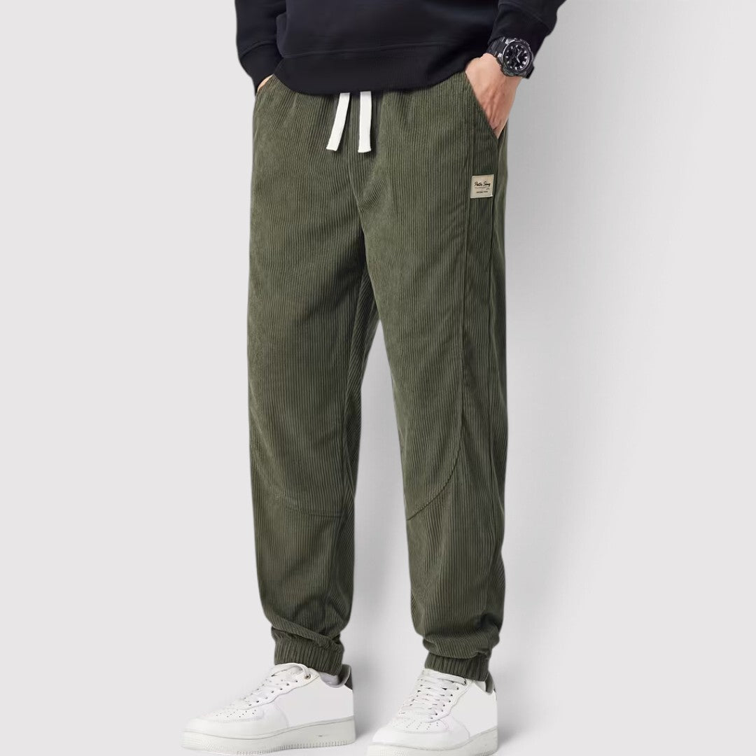 TRAVEON 軽量コーデュロイパンツ