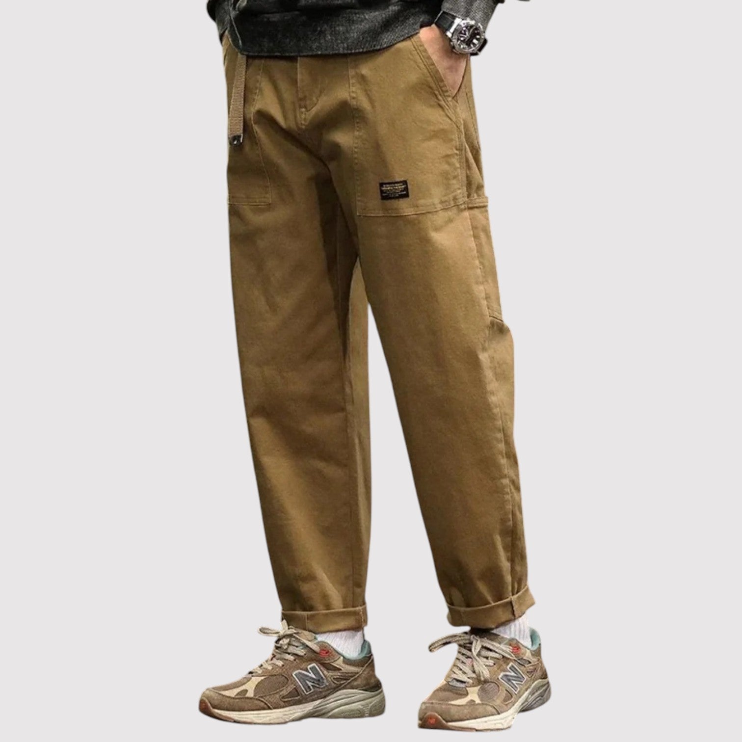 BRECKEN | スタイリッシュなカーゴパンツ
